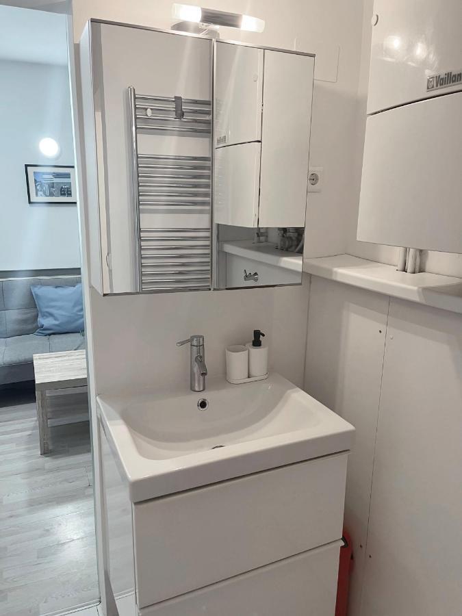 Renovated City Center Apt End Of Sept 23 Lägenhet Ljubljana Exteriör bild