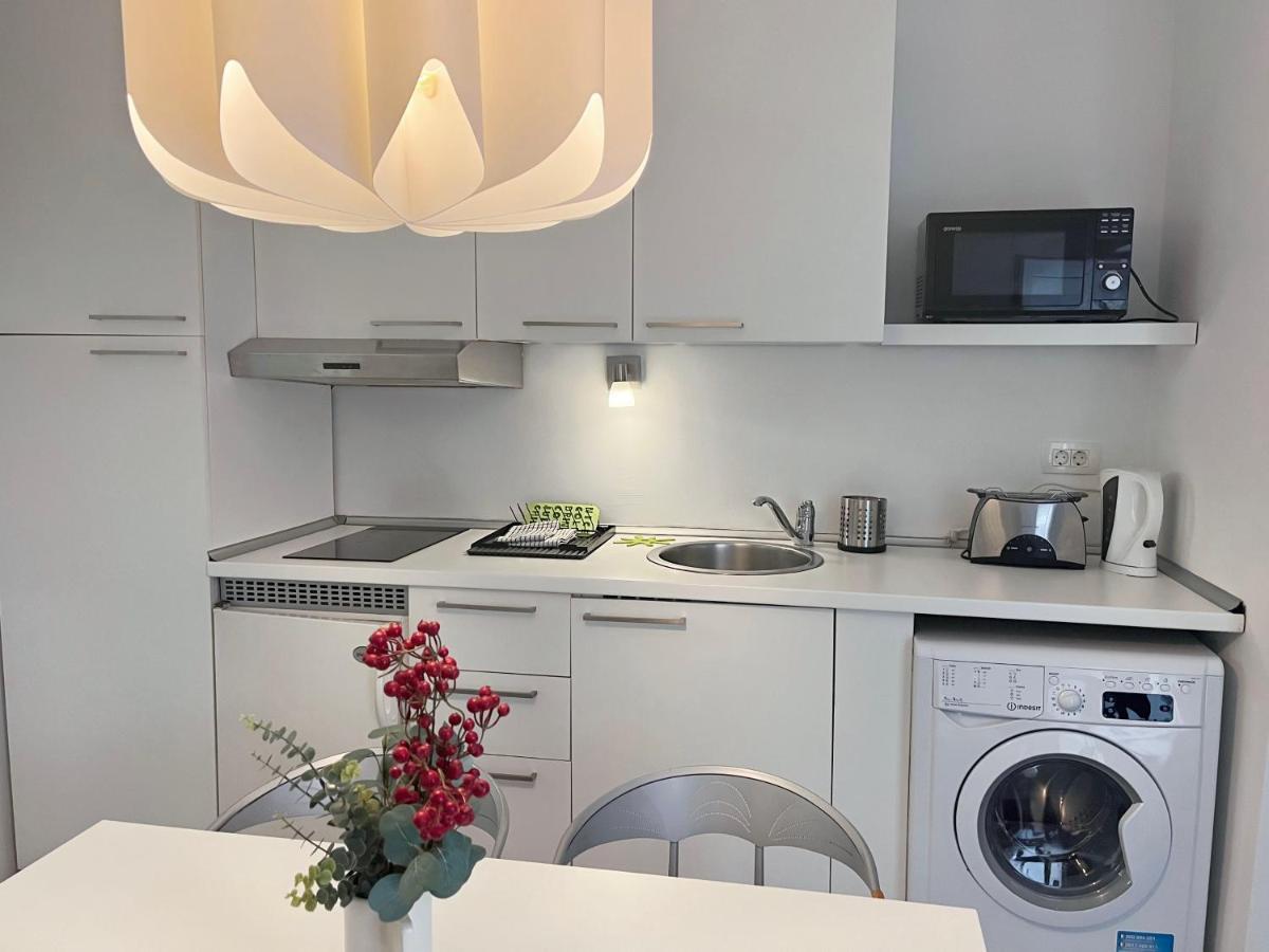 Renovated City Center Apt End Of Sept 23 Lägenhet Ljubljana Exteriör bild