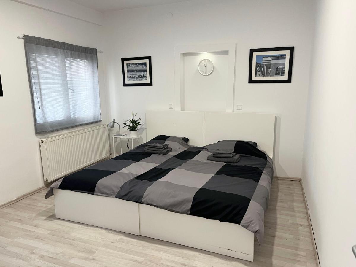 Renovated City Center Apt End Of Sept 23 Lägenhet Ljubljana Exteriör bild